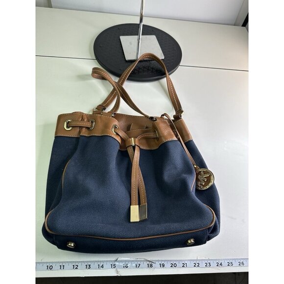 Michael Kors navy large canvas leather tote - Picture 4 of 10